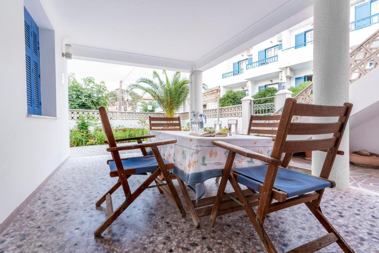 La Skala Eressos Holiday Apartments ภายนอก รูปภาพ